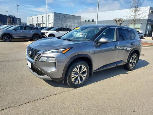 Certified 2023 Nissan Rogue SV image 8