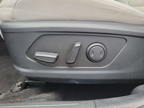 Used 2025 Hyundai Tucson SEL FWD image 15
