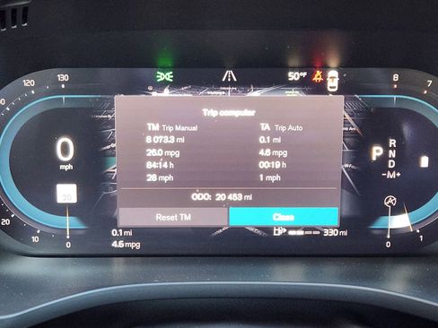 Used 2023 Volvo XC60 B5 Plus image 6