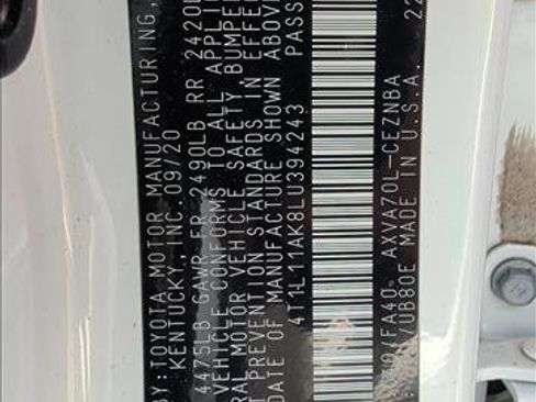 Used 2020 Toyota Camry LE w/ Convenience Package image 25