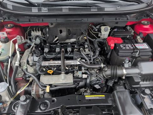 Used 2020 Nissan Kicks SR FWD image 22