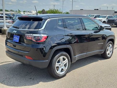 Used 2024 Jeep Compass Sport AWD/4WD image 5