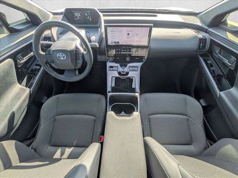 Used 2023 Toyota bZ4X XLE image 19