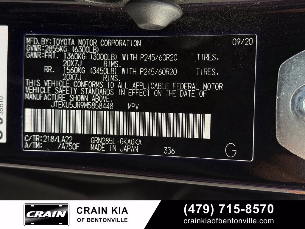Used 2021 Toyota 4Runner Limited AWD/4WD image 34