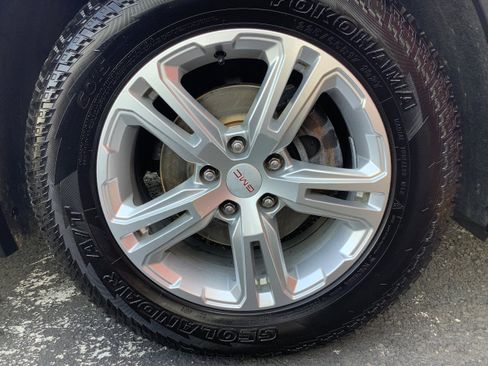 Used 2018 GMC Terrain SLE FWD image 21