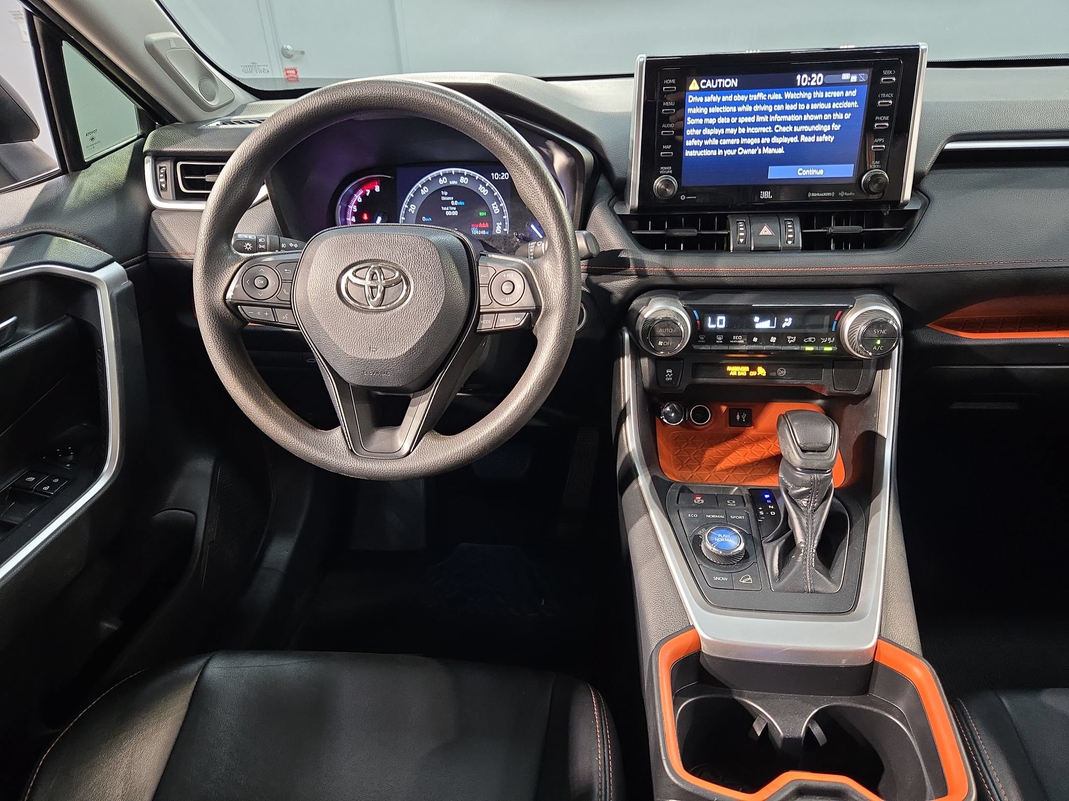 Used 2019 Toyota RAV4 Adventure AWD/4WD image 9