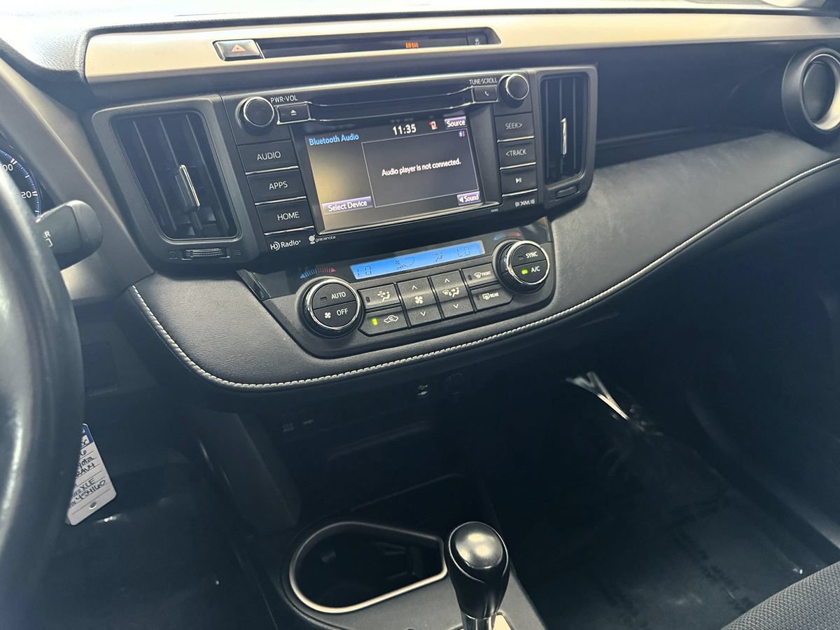 Used 2016 Toyota RAV4 XLE AWD/4WD image 21