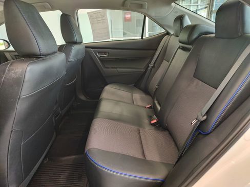 Used 2019 Toyota Corolla SE FWD image 10