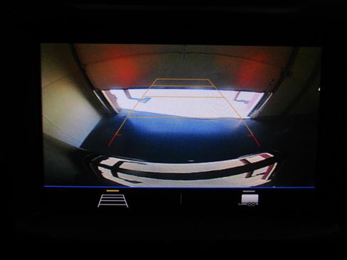 Used 2021 Chevrolet Silverado 1500 Custom w/ Safety Confidence Package image 20