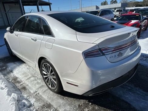 Used 2020 Lincoln MKZ Standard image 4