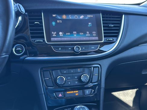 Used 2018 Buick Encore Preferred image 31