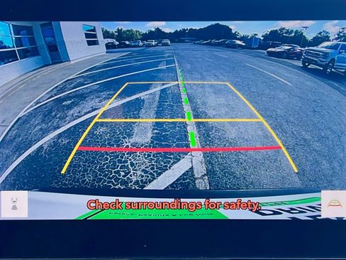 Used 2024 Toyota RAV4 XLE image 7