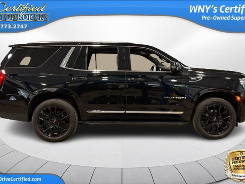 Used 2022 GMC Yukon SLT w/ SLT Premium Package AWD/4WD image 5