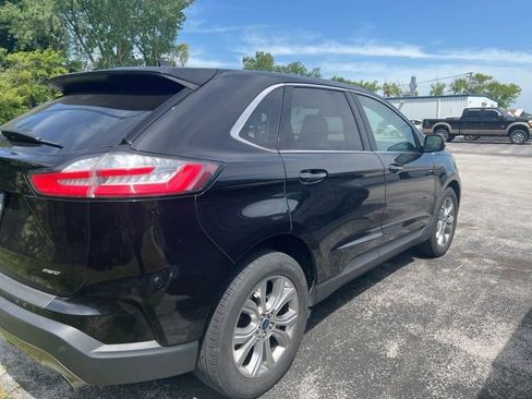 Used 2022 Ford Edge Titanium AWD/4WD image 5