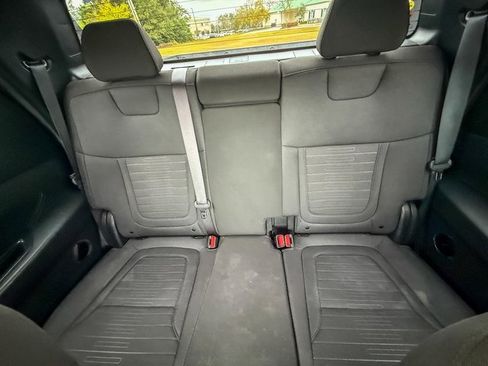 Used 2023 Hyundai Santa Cruz SE image 17