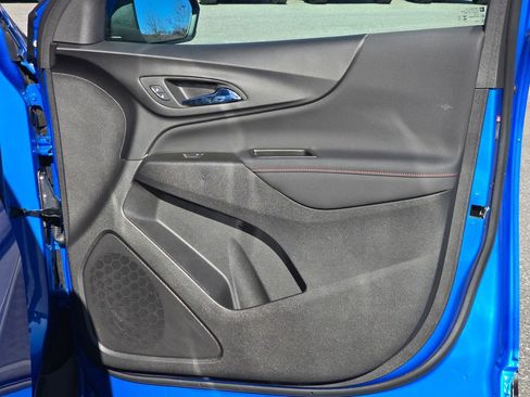 Certified 2024 Chevrolet Equinox RS image 46