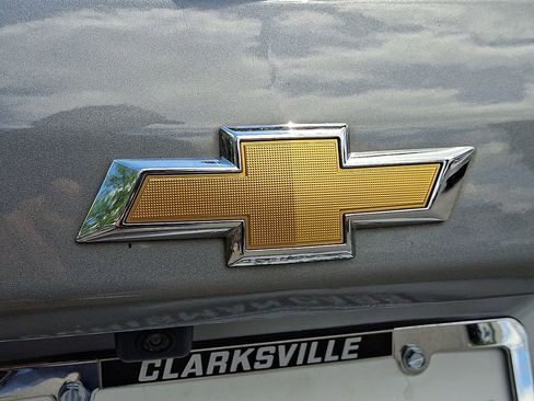 Used 2023 Chevrolet Equinox LS AWD/4WD image 29