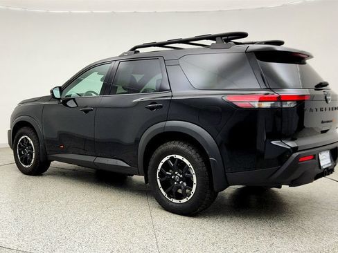 Used 2025 Nissan Pathfinder Rock Creek AWD/4WD image 7