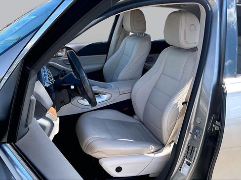 Used 2020 Mercedes-Benz GLE 350 w/ Premium Package image 8
