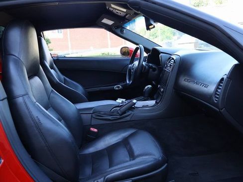 Used 2009 Chevrolet Corvette Convertible w/ Preferred Equipment Group RWD image 9