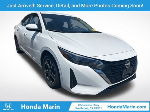 Used 2024 Nissan Sentra SV FWD image 1