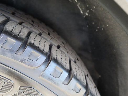 Used 2021 Ford Explorer XLT w/ Equipment Group 202A image 49