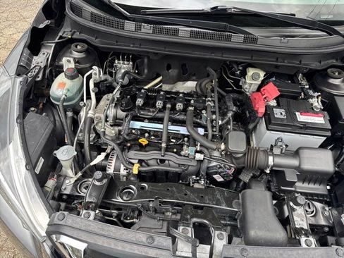 Used 2019 Nissan Kicks SV image 33