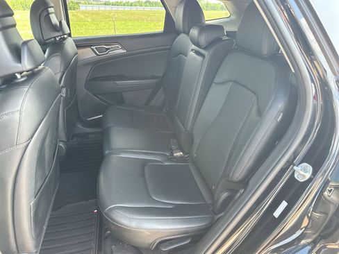 Used 2024 Kia Sportage EX FWD image 22