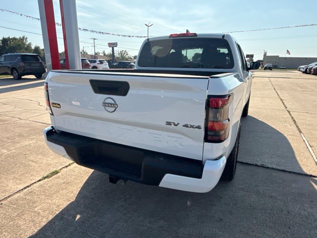 Used 2023 Nissan Frontier SV AWD/4WD image 10