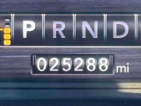 Used 2021 RAM 1500 Laramie image 25