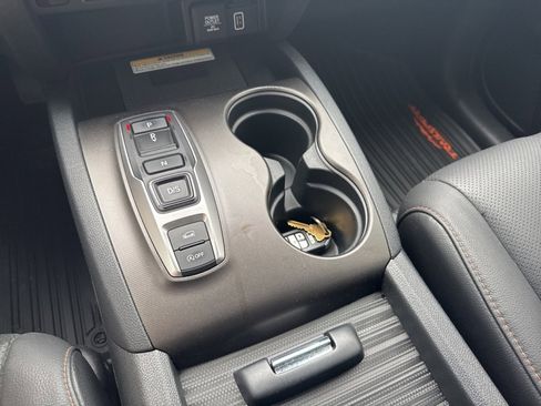 Used 2022 Honda Passport TrailSport image 23