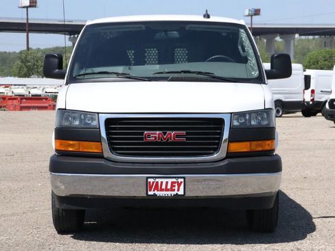Used 2024 GMC Savana 2500 w/ Driver Convenience Package RWD image 3