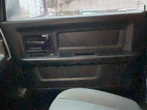 Certified 2017 RAM 1500 Express image 14