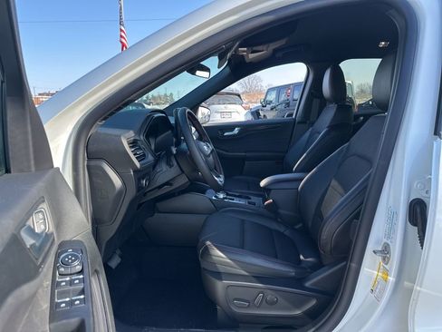 New 2026 Ford Escape ST-Line Select w/ Equipment Group 401A image 7