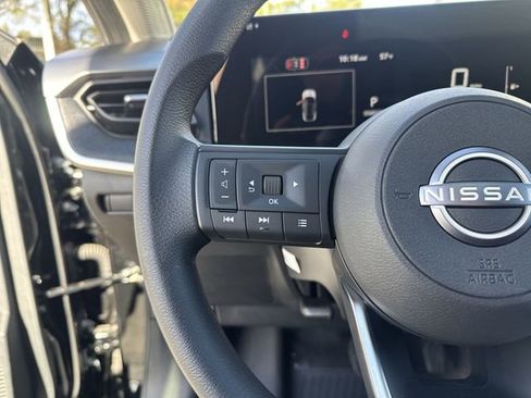 New 2026 Nissan Kicks SV image 16