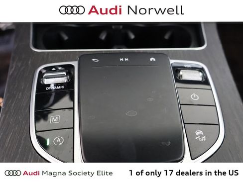 Used 2020 Mercedes-Benz GLC 300 4MATIC image 3