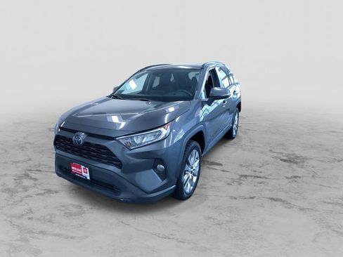 Used 2021 Toyota RAV4 XLE Premium AWD/4WD image 6