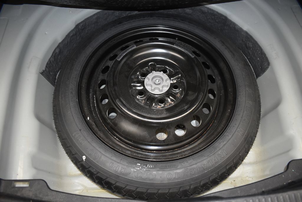 Used 2023 Toyota Camry SE FWD image 34