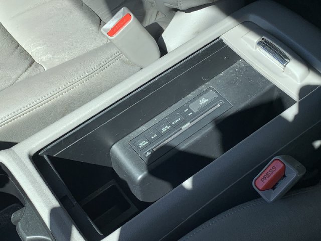 Used 2012 Honda CR-V EX-L image 11