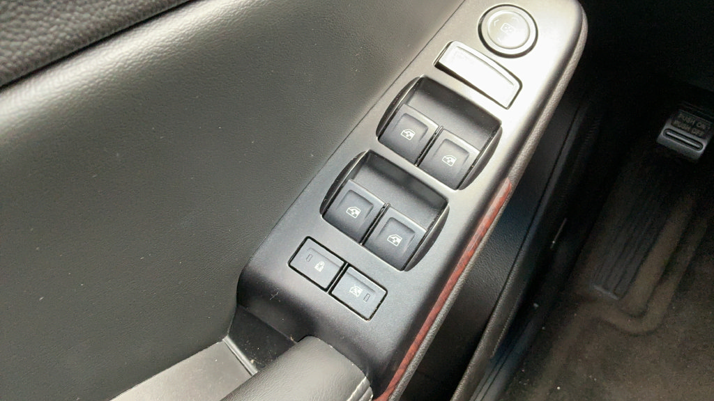 Used 2016 GMC Yukon SLE RWD image 14
