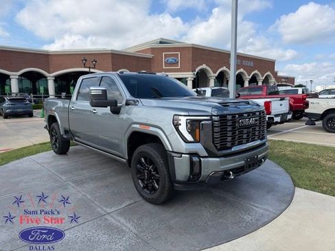 Used 2024 GMC Sierra 2500 Denali Ultimate w/ Max Trailering Package AWD/4WD image 1