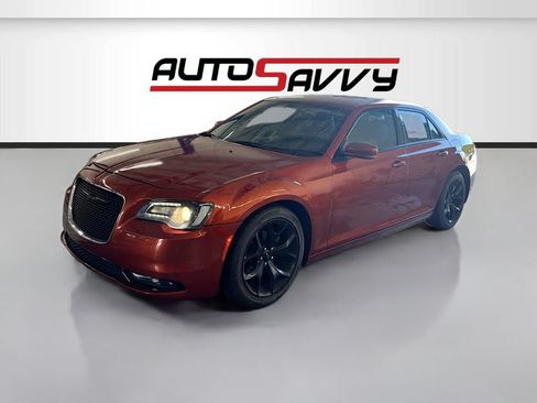 Used 2021 Chrysler 300 S RWD image 3