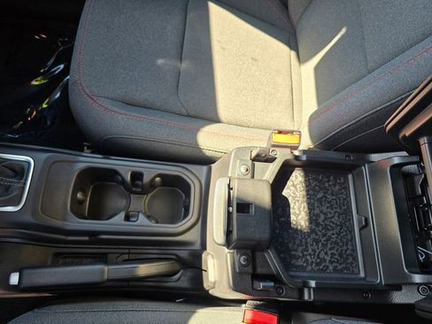 Certified 2026 Jeep Wrangler Unlimited Rubicon image 26