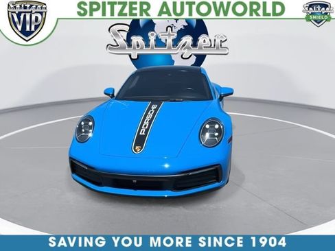 Used 2022 Porsche 911 Carrera image 3