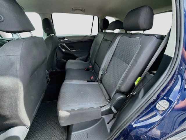 Used 2021 Volkswagen Tiguan S FWD image 23