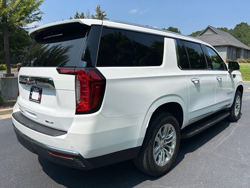 Used 2023 GMC Yukon XL SLT w/ SLT Premium Package RWD image 23
