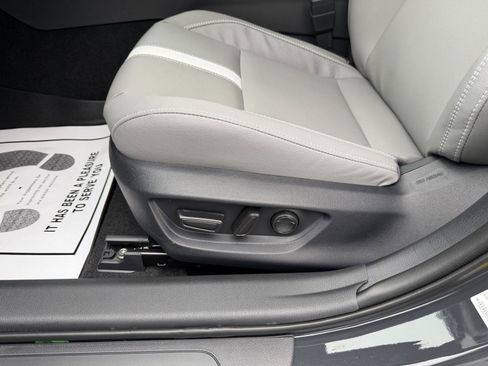 New 2026 Toyota Camry SE image 11