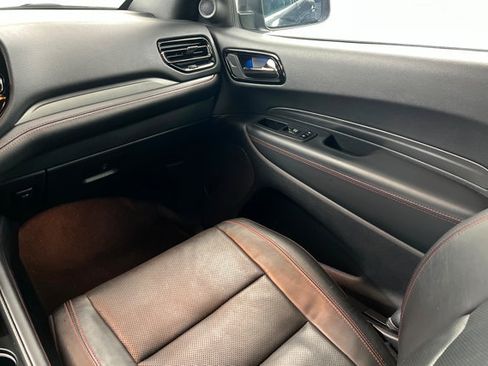 Used 2024 Dodge Durango GT AWD/4WD image 11