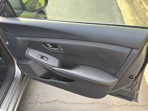 Used 2024 Nissan Sentra S FWD image 13