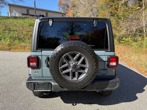 New 2026 Jeep Wrangler Unlimited Sport image 8